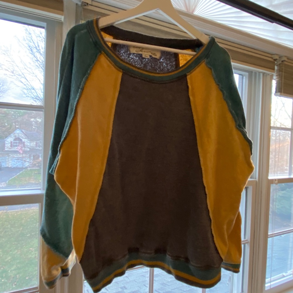 long sleeve sweater
